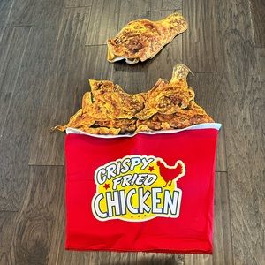 Kids Bucket of Chicken costume. Size 7-10. Comes w. hat! Excellent condition.